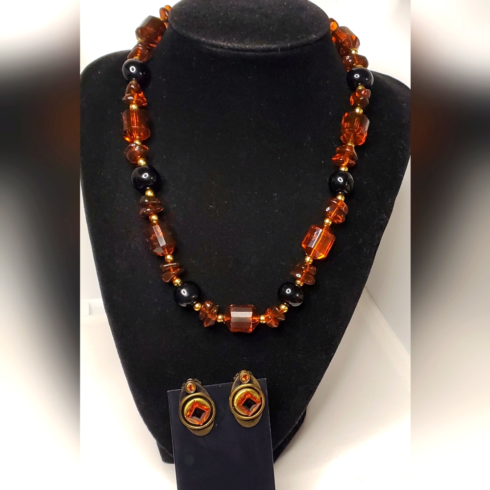Vtg. Faux Amber Lucite Necklace And Match W/ Brass Clip On Earrings
